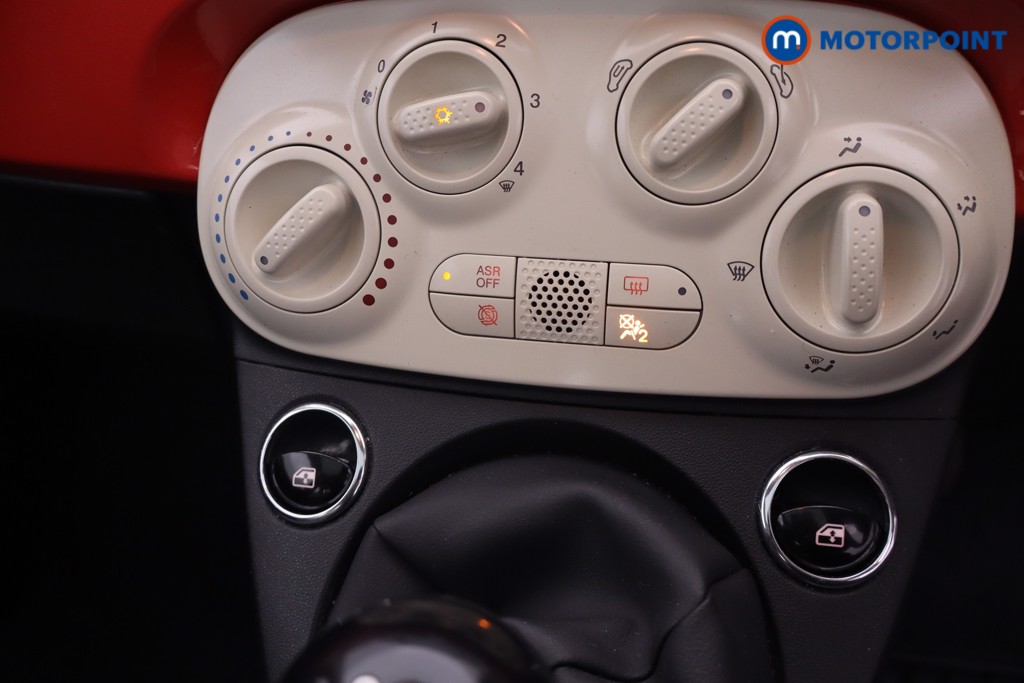 Fiat 500 Lounge Manual Petrol Hatchback - Stock Number (1654619) - 13th supplementary image
