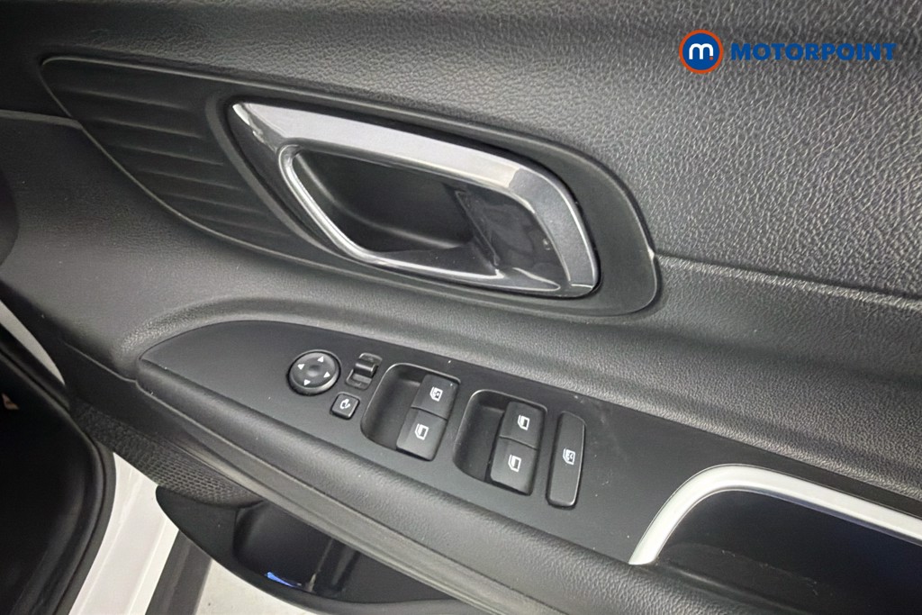 Hyundai Bayon Premium Manual Petrol SUV - Stock Number (1654658) - 19th supplementary image