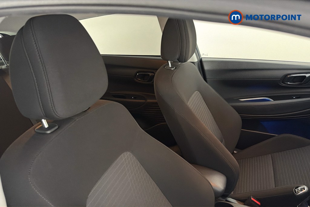 Hyundai I20 Premium Manual Petrol Hatchback - Stock Number (1655353) - 23rd supplementary image
