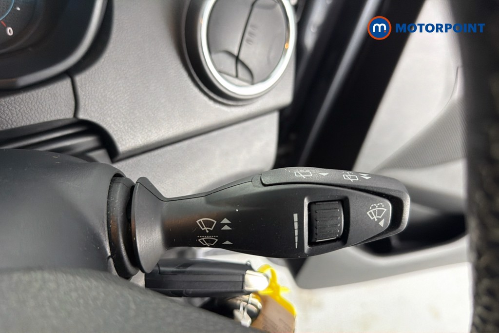 Ford Ka-Plus Zetec Manual Petrol Hatchback - Stock Number (1655429) - 7th supplementary image