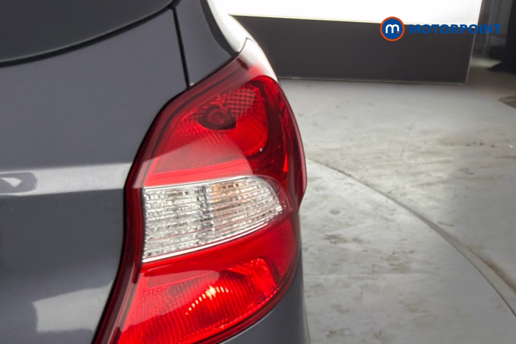 Ford Ka-Plus Zetec Manual Petrol Hatchback - Stock Number (1655429) - 38th supplementary image