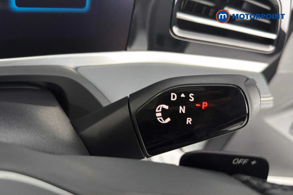 Volkswagen Passat Life Automatic Petrol Plug-In Hybrid Estate - Stock Number (1655497) - 7th supplementary image