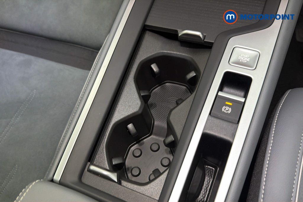 Volkswagen Passat Life Automatic Petrol Plug-In Hybrid Estate - Stock Number (1655497) - 16th supplementary image