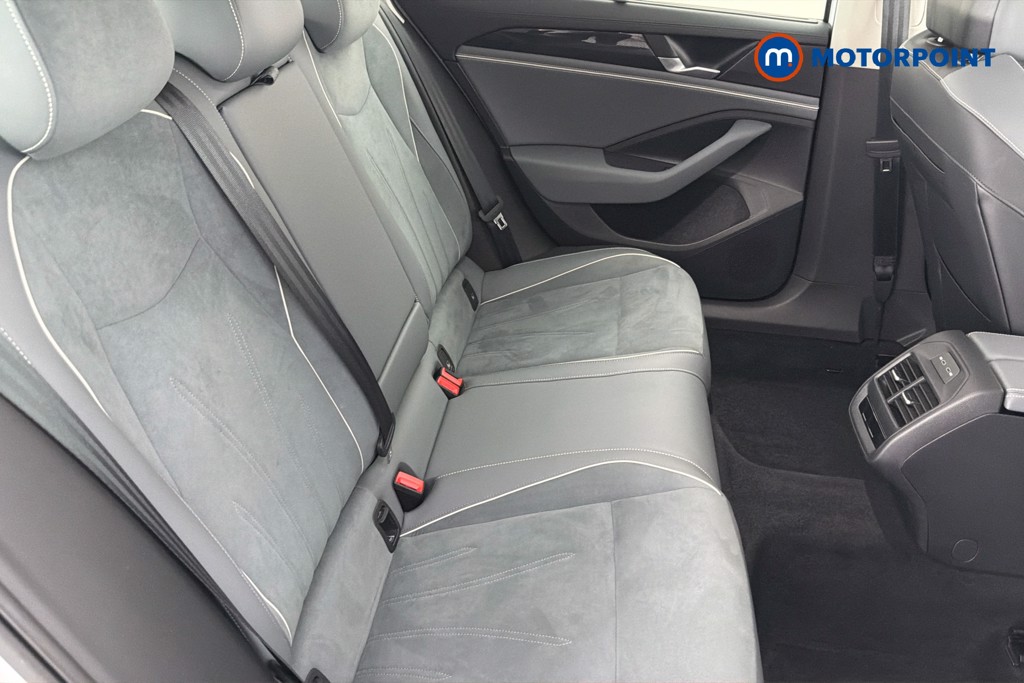 Volkswagen Passat Life Automatic Petrol Plug-In Hybrid Estate - Stock Number (1655497) - 28th supplementary image