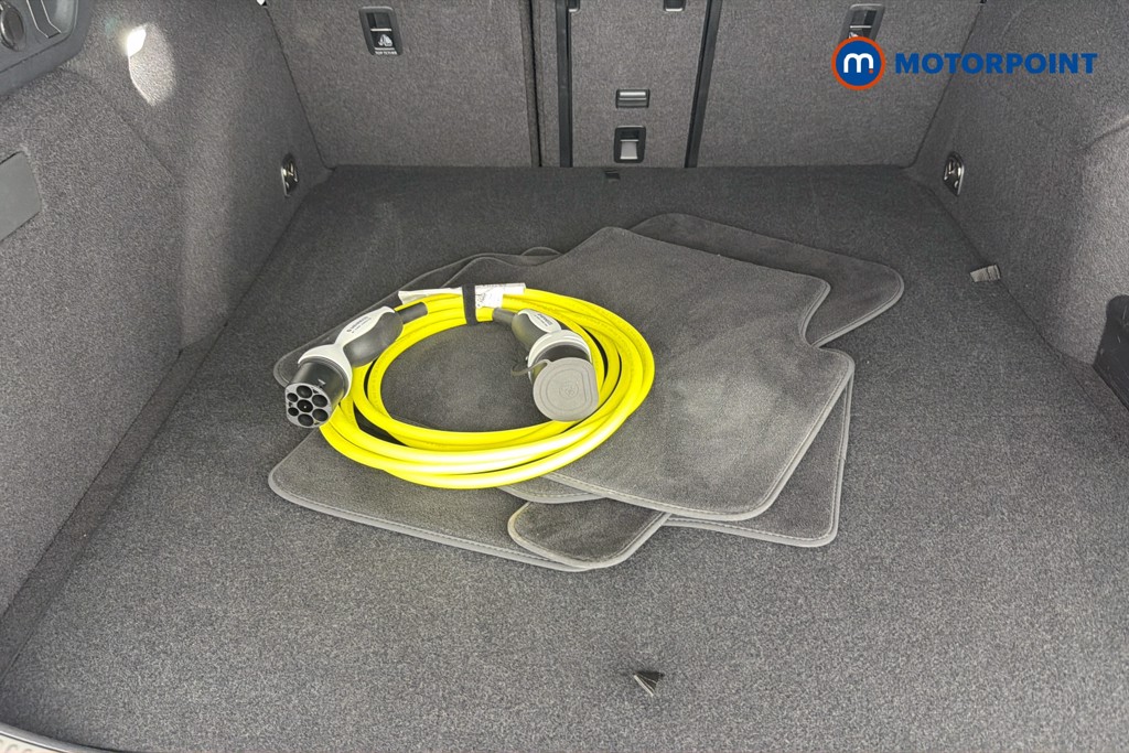 Volkswagen Passat Life Automatic Petrol Plug-In Hybrid Estate - Stock Number (1655497) - 34th supplementary image