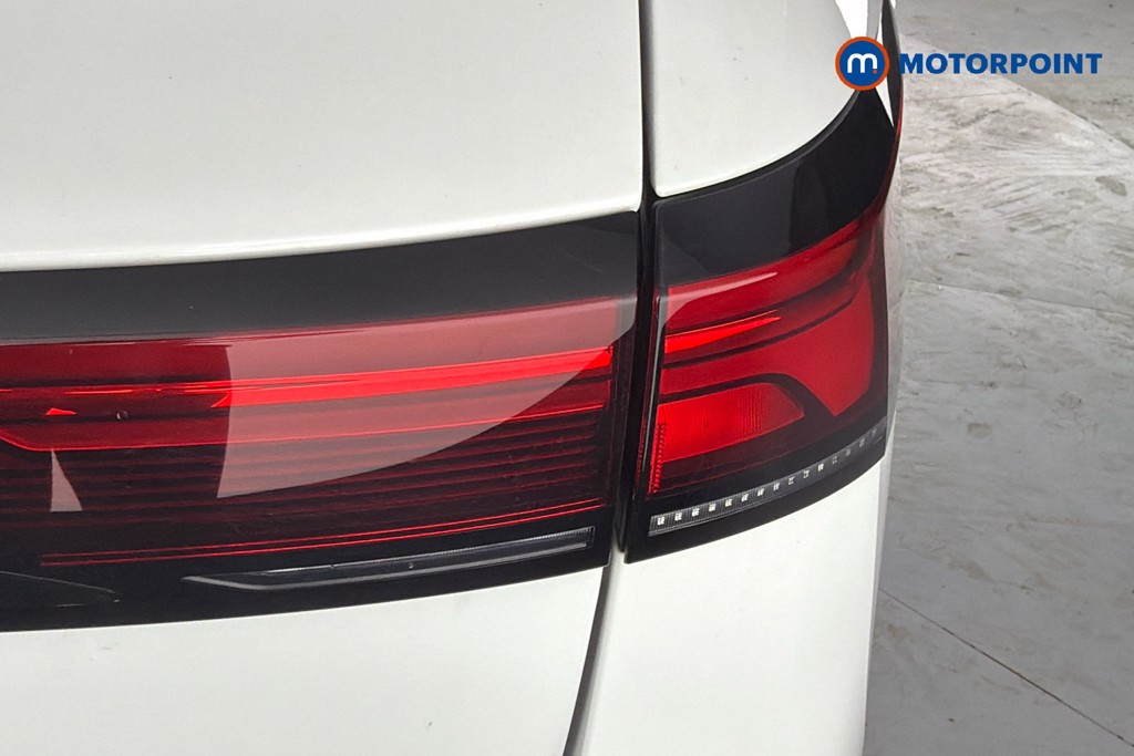 Volkswagen Passat Life Automatic Petrol Plug-In Hybrid Estate - Stock Number (1655497) - 38th supplementary image