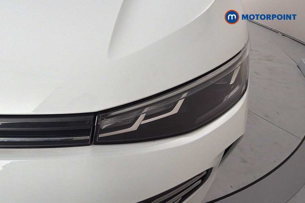 Volkswagen Passat Life Automatic Petrol Plug-In Hybrid Estate - Stock Number (1655497) - 44th supplementary image