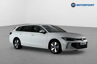 Volkswagen Passat Life Automatic Petrol Plug-In Hybrid Estate - Stock Number (1655497) - Drivers side front corner