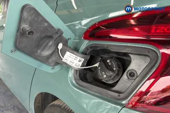 Hyundai I20 Ultimate Automatic Petrol Hatchback - Stock Number (1655645) - 41st supplementary image