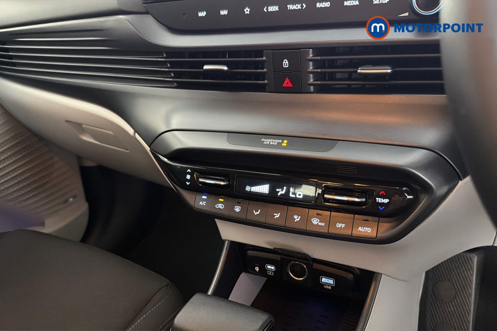 Hyundai I20 Ultimate Automatic Petrol Hatchback - Stock Number (1655694) - 12th supplementary image