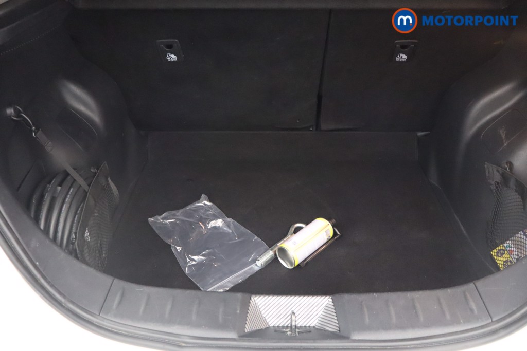 Nissan Leaf N-Connecta Automatic Electric Hatchback - Stock Number (1655762) - 6th supplementary image