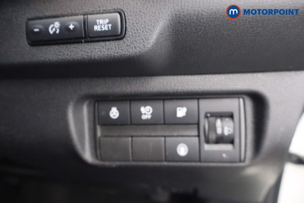 Nissan Leaf N-Connecta Automatic Electric Hatchback - Stock Number (1655762) - 13th supplementary image