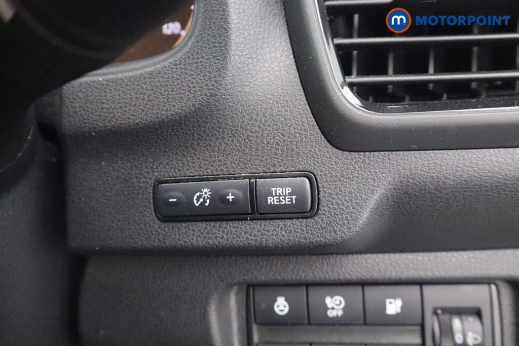 Nissan Leaf N-Connecta Automatic Electric Hatchback - Stock Number (1655762) - 14th supplementary image