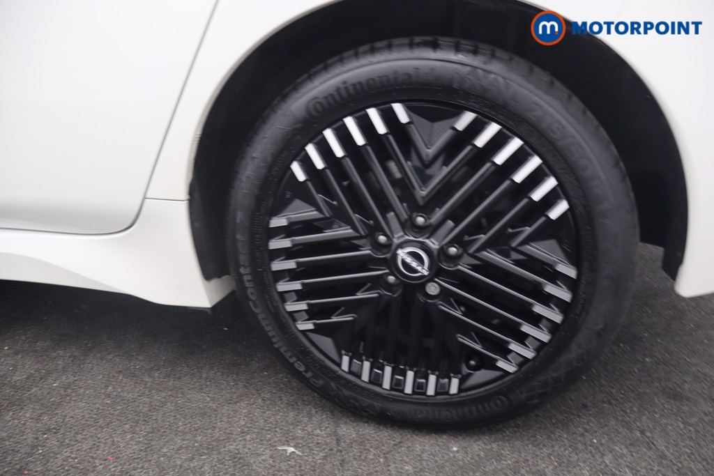 Nissan Leaf N-Connecta Automatic Electric Hatchback - Stock Number (1655762) - 30th supplementary image