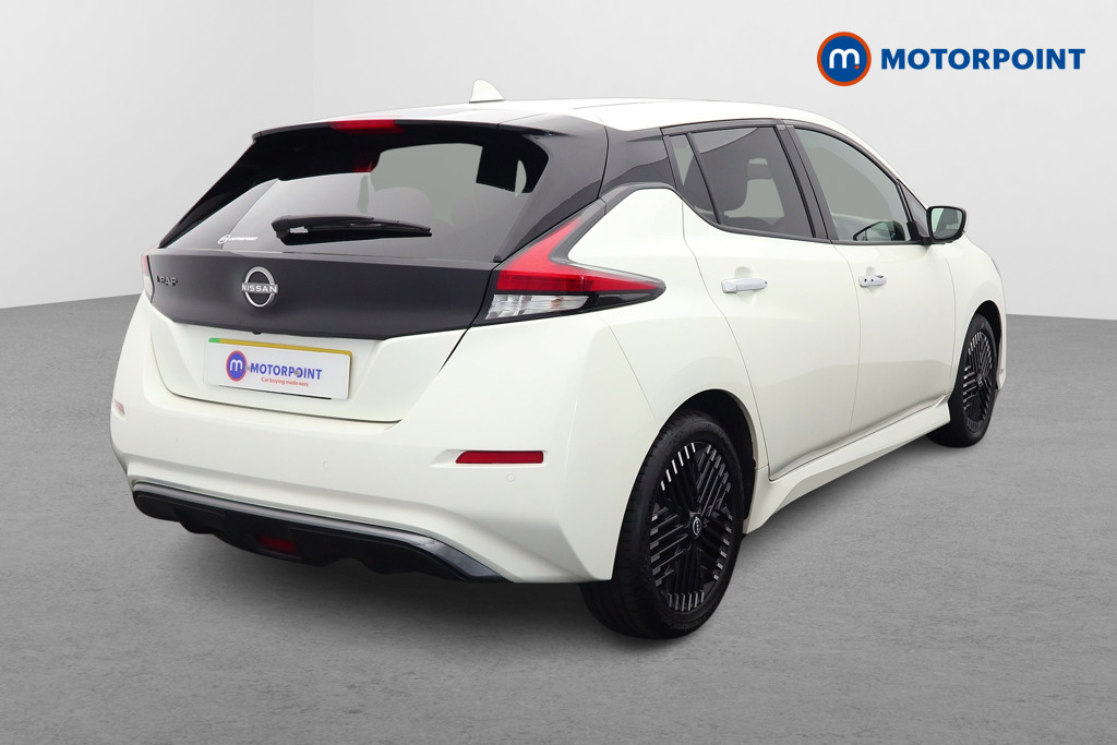 Nissan Leaf N-Connecta Automatic Electric Hatchback - Stock Number (1655762) - Drivers side rear corner