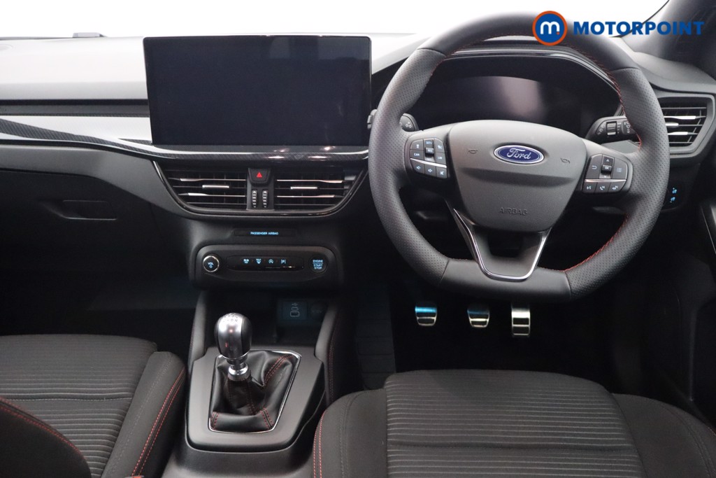 Ford Focus St-Line X Manual Petrol Estate - Stock Number (1655801) - 9th supplementary image
