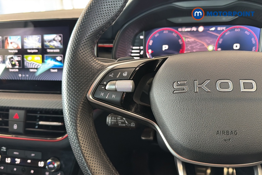 Skoda Kamiq Monte Carlo Edition Automatic Petrol SUV - Stock Number (1655821) - 4th supplementary image
