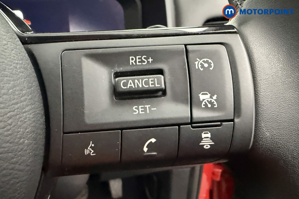 Nissan Qashqai N-Connecta Automatic Petrol SUV - Stock Number (1655850) - 4th supplementary image
