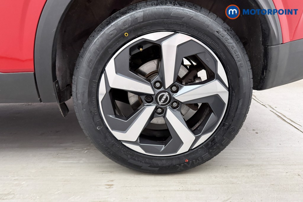 Nissan Qashqai N-Connecta Automatic Petrol SUV - Stock Number (1655850) - 23rd supplementary image