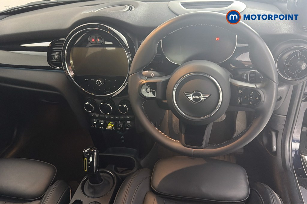 Mini Hatchback Cooper S Level 3 Automatic Electric Hatchback - Stock Number (1656070) - 2nd supplementary image