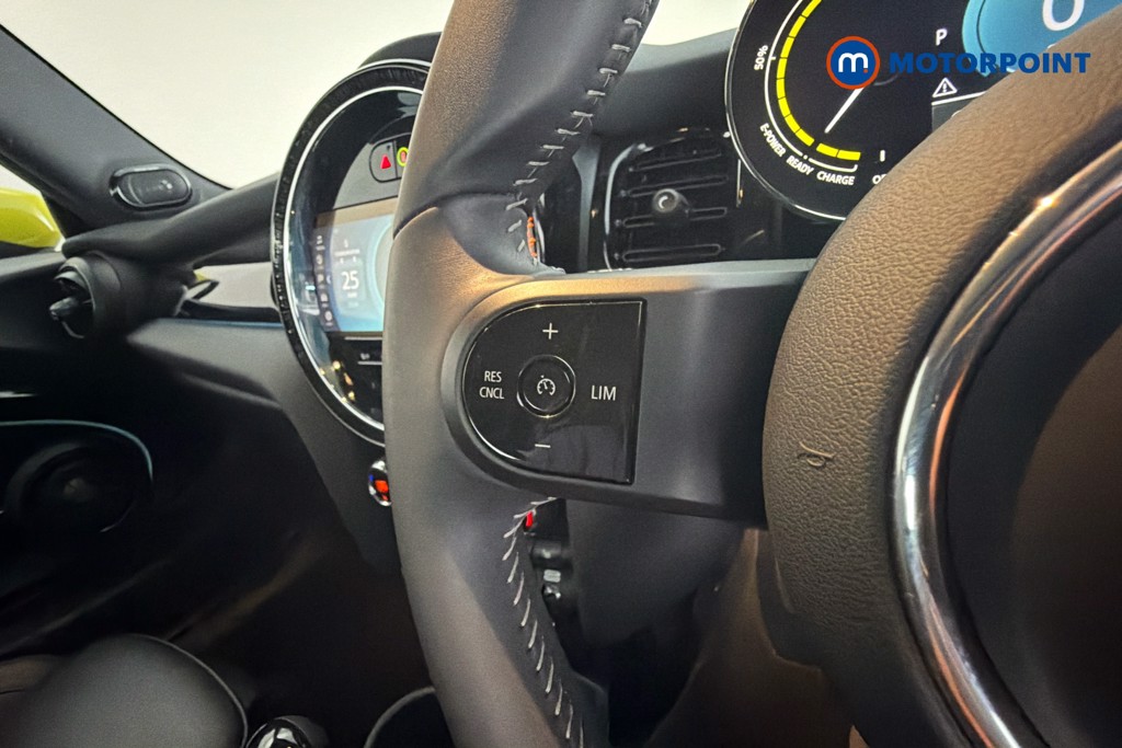 Mini Hatchback Cooper S Level 3 Automatic Electric Hatchback - Stock Number (1656070) - 3rd supplementary image