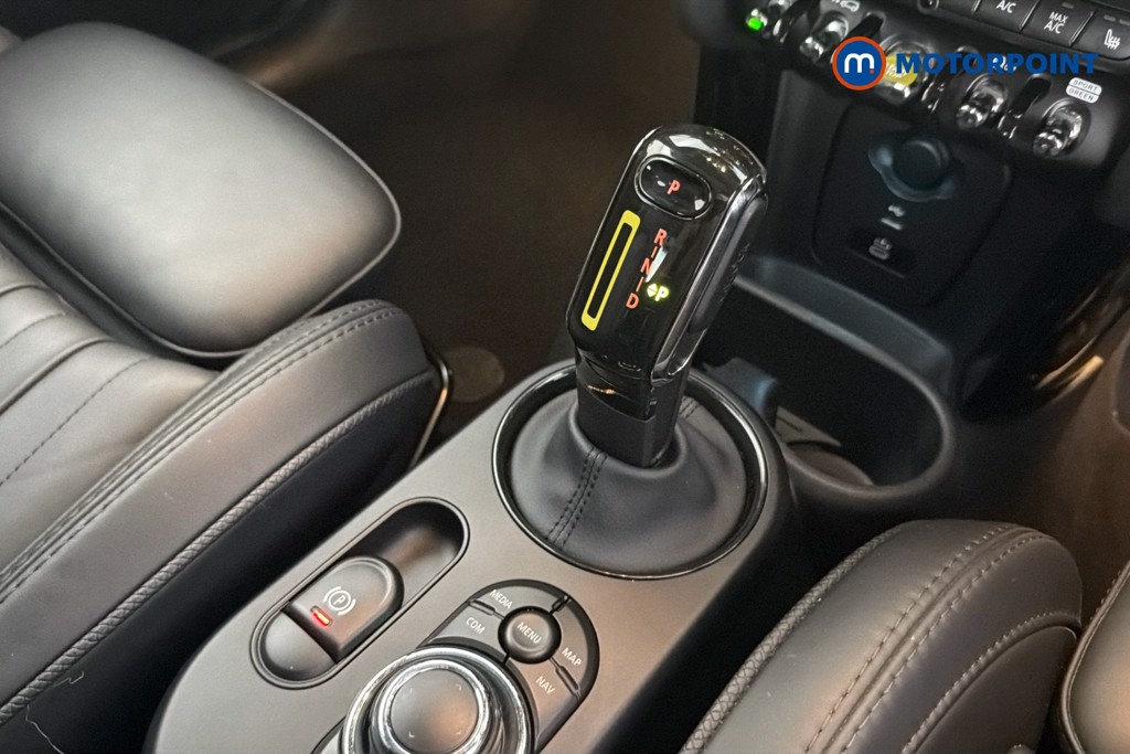 Mini Hatchback Cooper S Level 3 Automatic Electric Hatchback - Stock Number (1656070) - 15th supplementary image