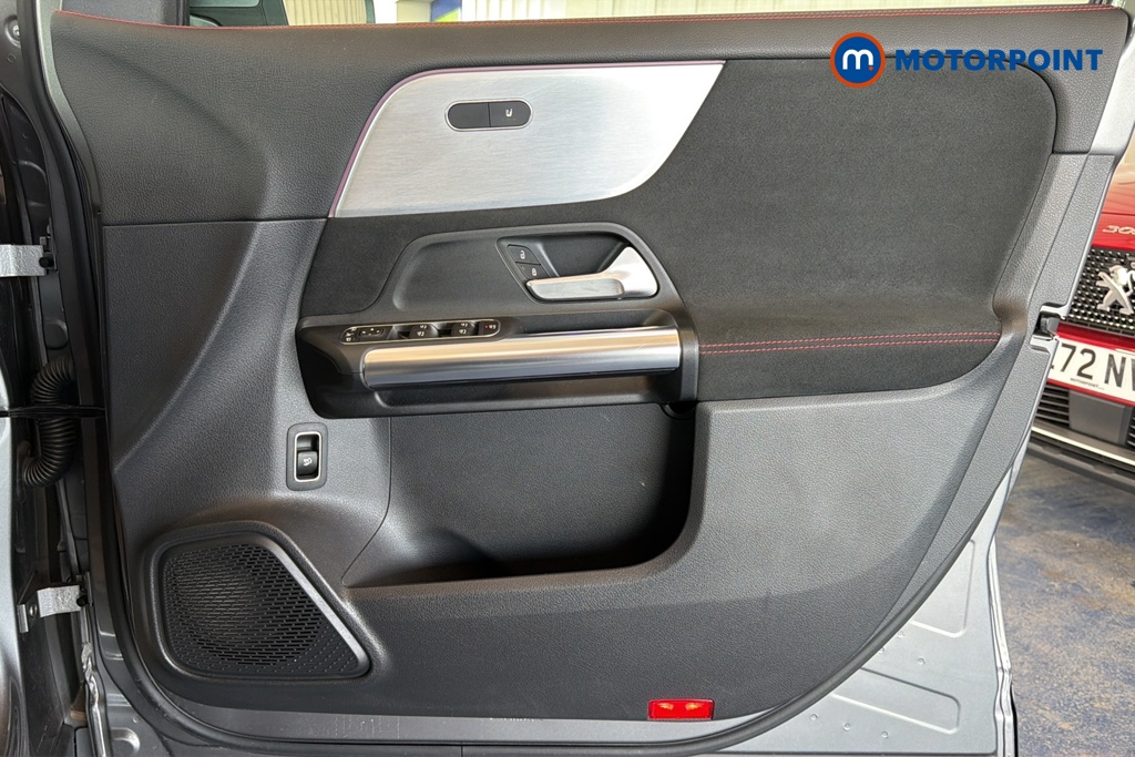 Mercedes-Benz EQA Amg Line Automatic Electric SUV - Stock Number (1656244) - 18th supplementary image