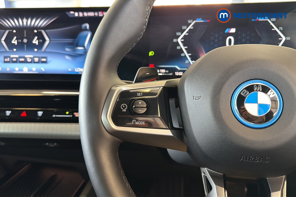 BMW 5 Series M Sport Automatic Petrol Plug-In Hybrid Estate - Stock Number (1656250) - 4th supplementary image