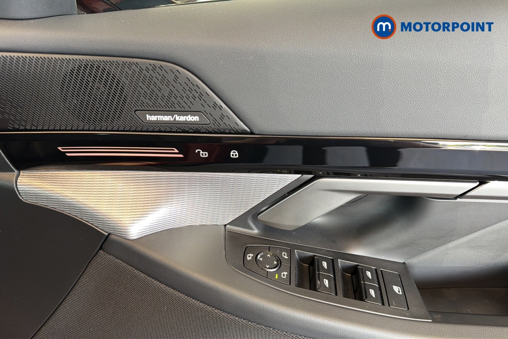 BMW 5 Series M Sport Automatic Petrol Plug-In Hybrid Estate - Stock Number (1656250) - 19th supplementary image