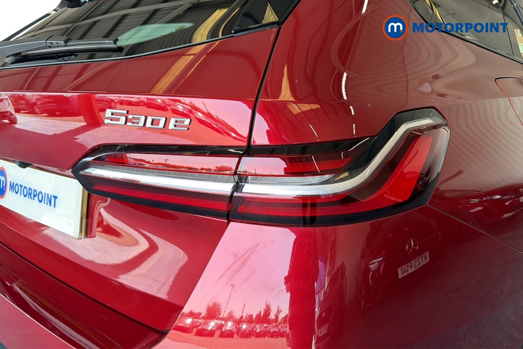 BMW 5 Series M Sport Automatic Petrol Plug-In Hybrid Estate - Stock Number (1656250) - 36th supplementary image