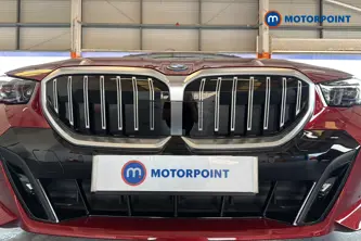 BMW 5 Series M Sport Automatic Petrol Plug-In Hybrid Estate - Stock Number (1656250) - 43rd supplementary image