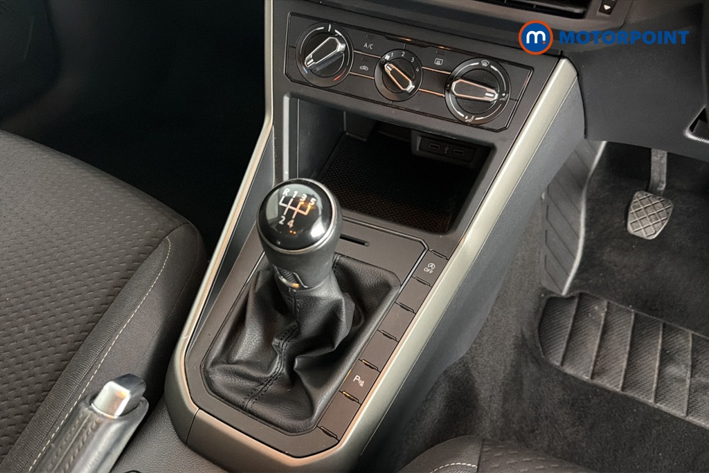 Volkswagen Polo Match Manual Petrol Hatchback - Stock Number (1618597) - 15th supplementary image
