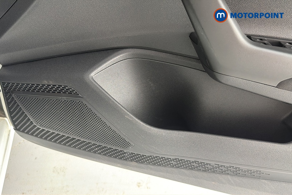 Volkswagen Polo Match Manual Petrol Hatchback - Stock Number (1618597) - 21st supplementary image