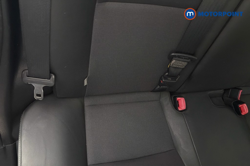 Toyota Yaris Excel Automatic Petrol-Electric Hybrid Hatchback - Stock Number (1639876) - 29th supplementary image
