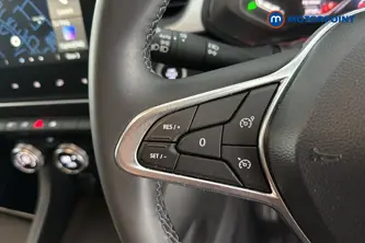 Renault Captur Techno Manual Petrol SUV - Stock Number (1642370) - 4th supplementary image