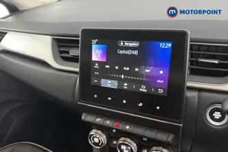 Renault Captur Techno Manual Petrol SUV - Stock Number (1642370) - 8th supplementary image