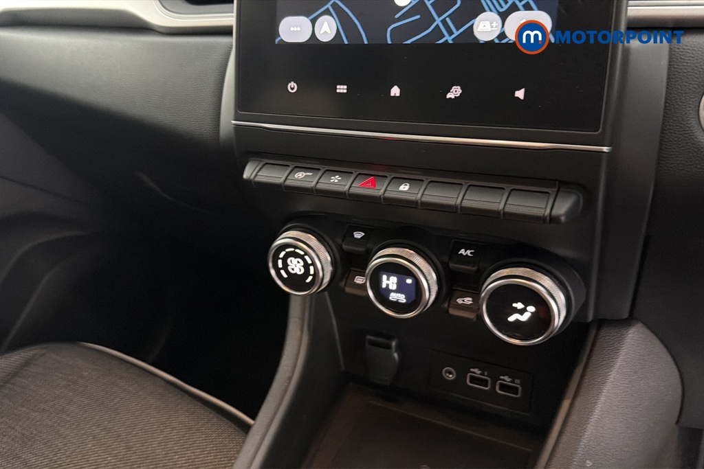 Renault Captur Techno Manual Petrol SUV - Stock Number (1642370) - 12th supplementary image