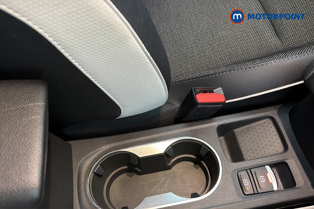Renault Captur Techno Manual Petrol SUV - Stock Number (1642370) - 16th supplementary image