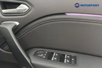 Renault Captur Techno Manual Petrol SUV - Stock Number (1642370) - 19th supplementary image