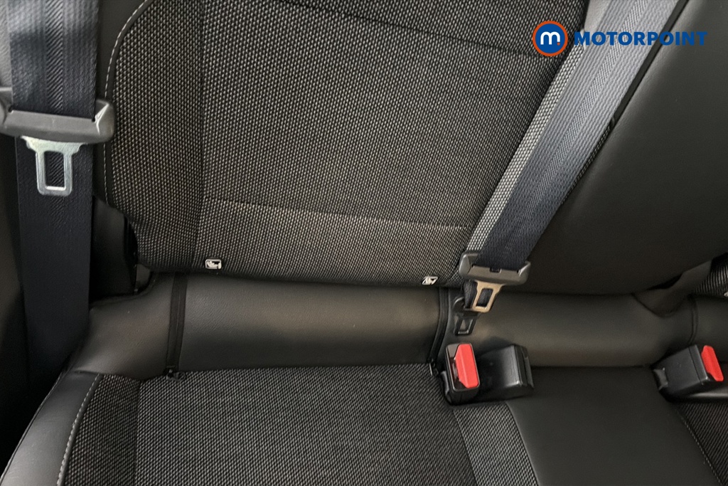Renault Captur Techno Manual Petrol SUV - Stock Number (1642370) - 27th supplementary image