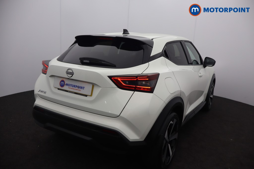 Nissan Juke Tekna Manual Petrol SUV - Stock Number (1644148) - 2nd supplementary image