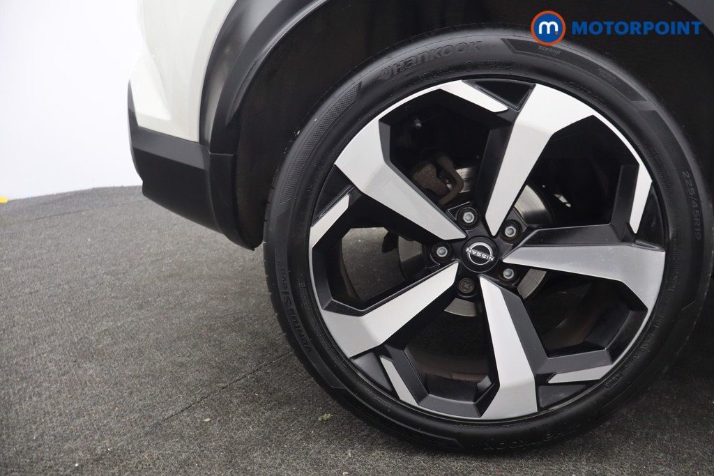 Nissan Juke Tekna Manual Petrol SUV - Stock Number (1644148) - 8th supplementary image
