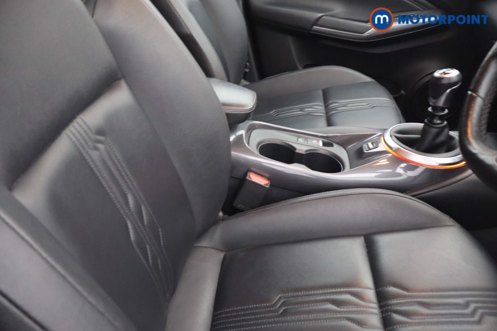 Nissan Juke Tekna Manual Petrol SUV - Stock Number (1644148) - 13th supplementary image