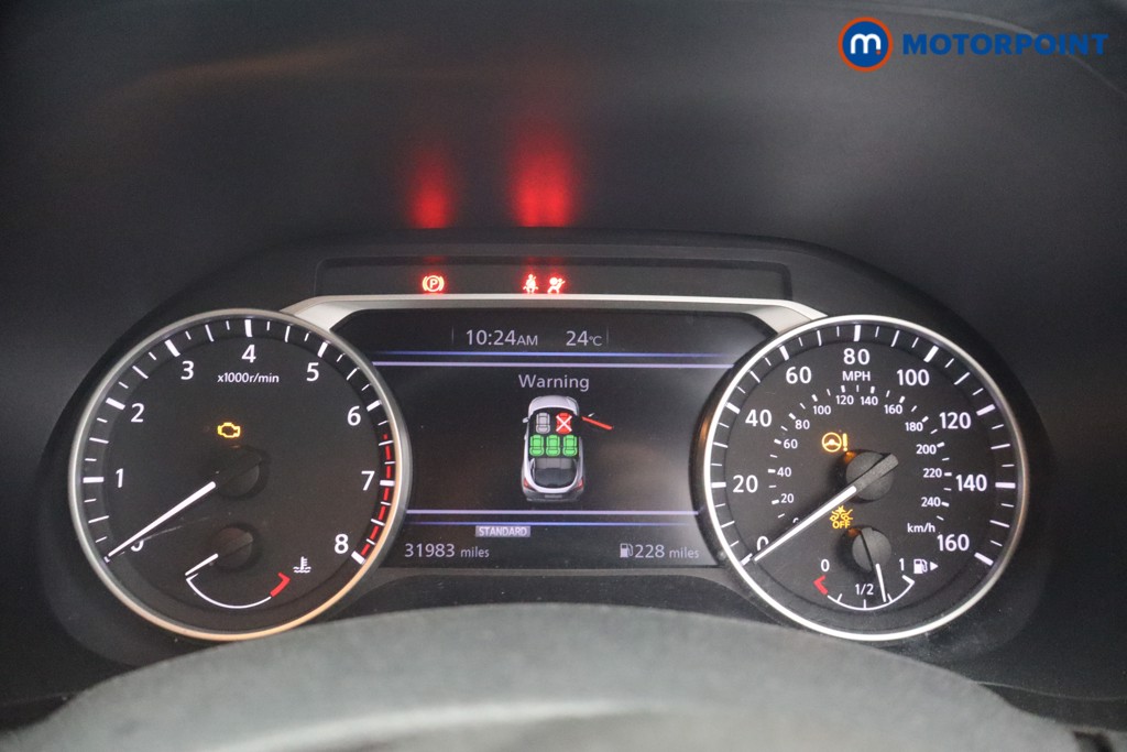 Nissan Juke Tekna Manual Petrol SUV - Stock Number (1644148) - 17th supplementary image