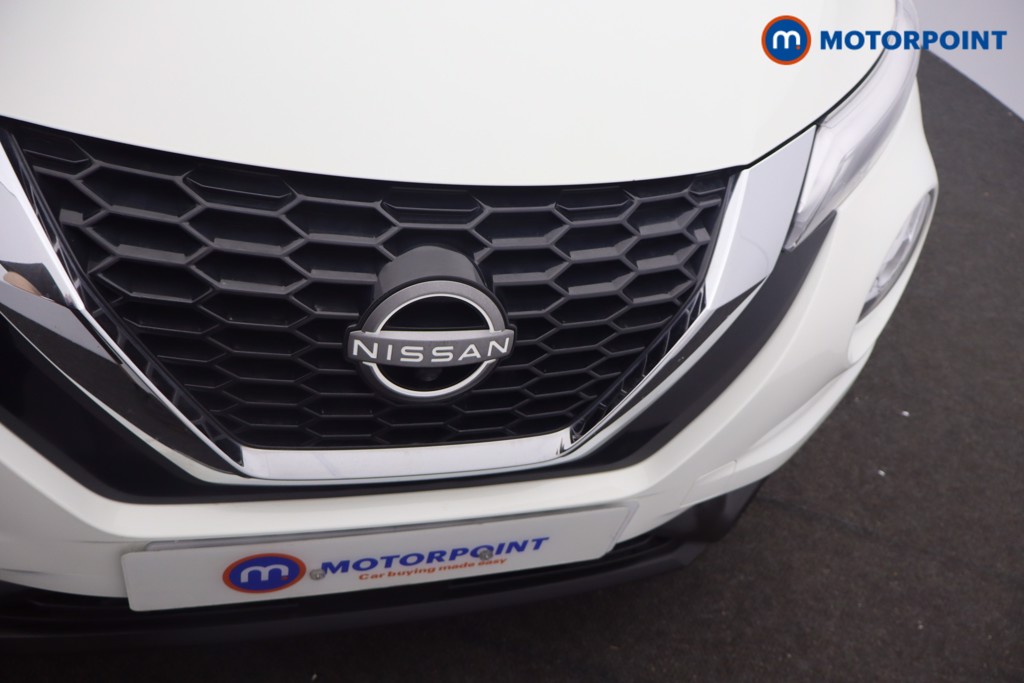 Nissan Juke Tekna Manual Petrol SUV - Stock Number (1644148) - 25th supplementary image
