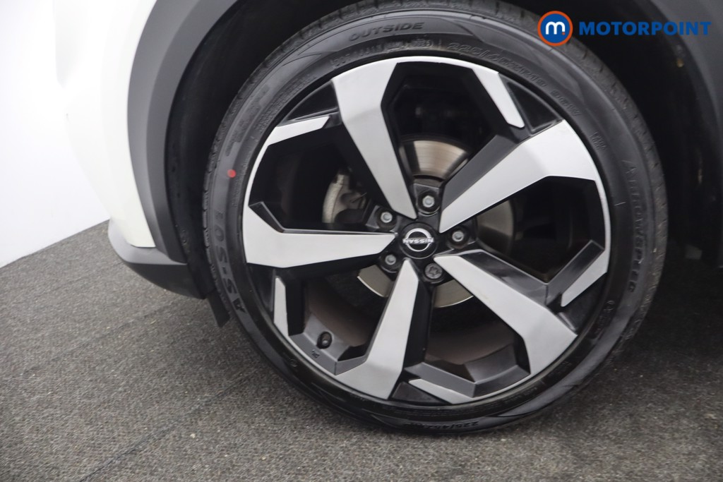 Nissan Juke Tekna Manual Petrol SUV - Stock Number (1644148) - 29th supplementary image