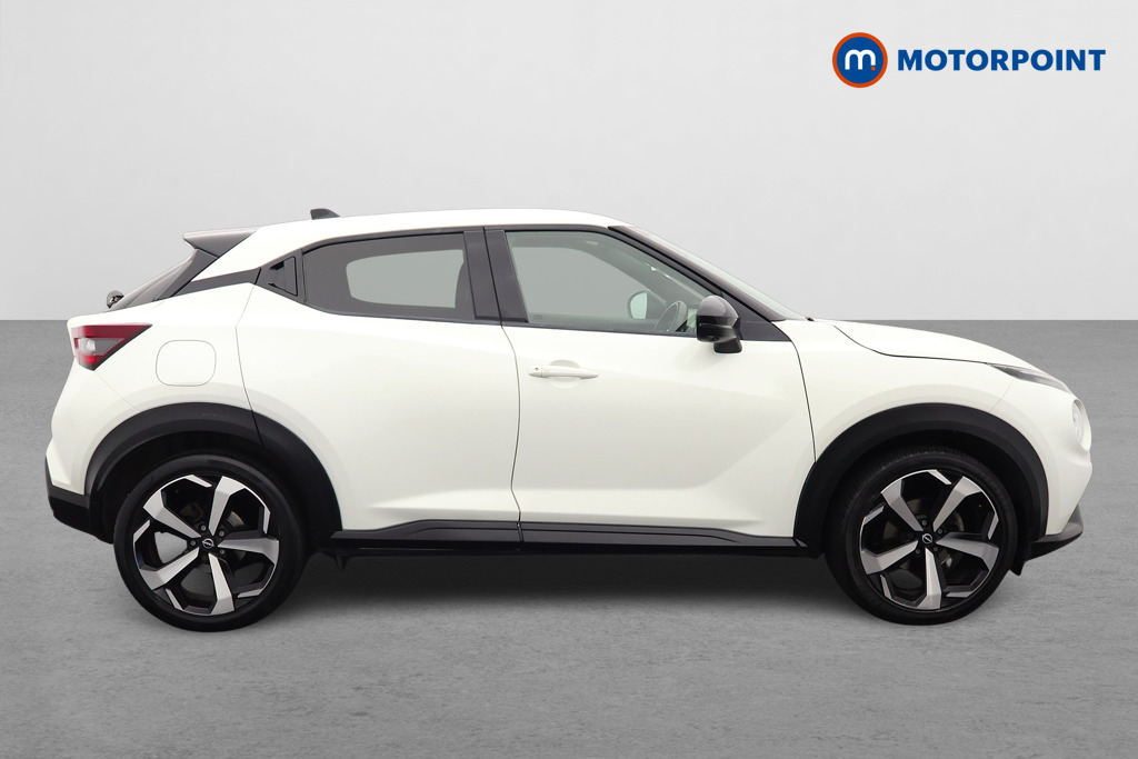 Nissan Juke Tekna Manual Petrol SUV - Stock Number (1644148) - Drivers side