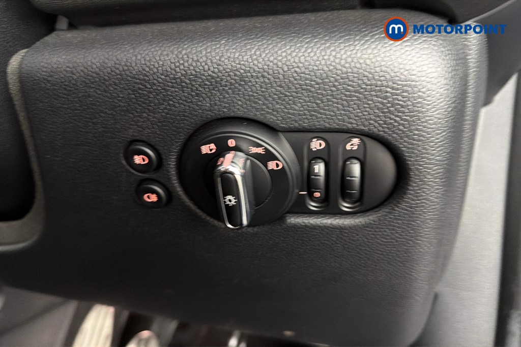 Mini Convertible Cooper Sport Manual Petrol Convertible - Stock Number (1645981) - 18th supplementary image