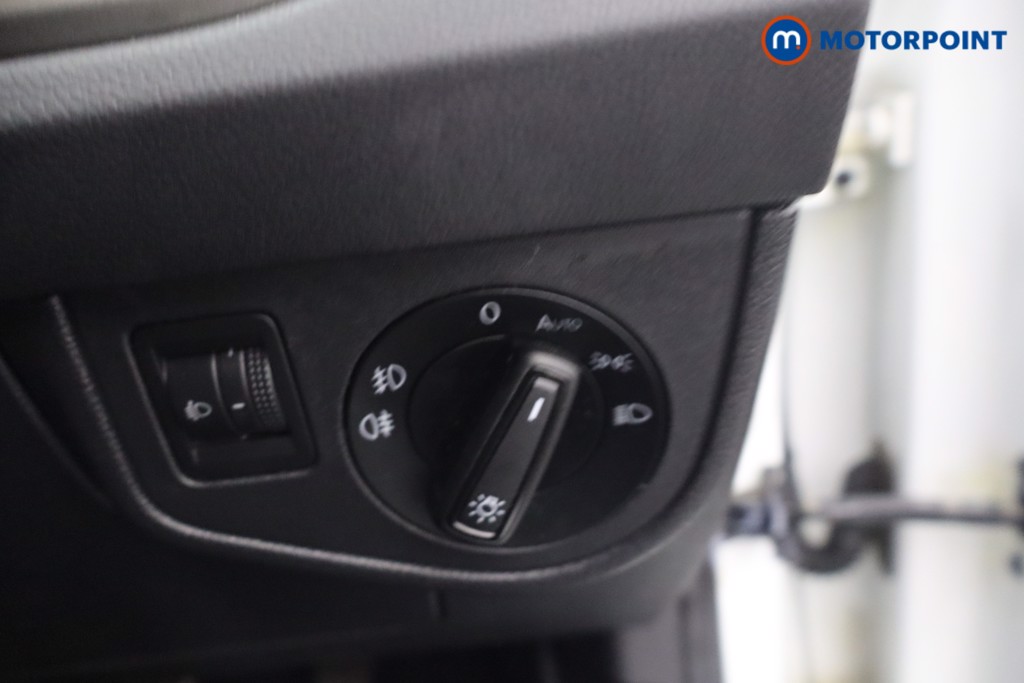 Volkswagen Polo Match Manual Petrol Hatchback - Stock Number (1646233) - 12th supplementary image