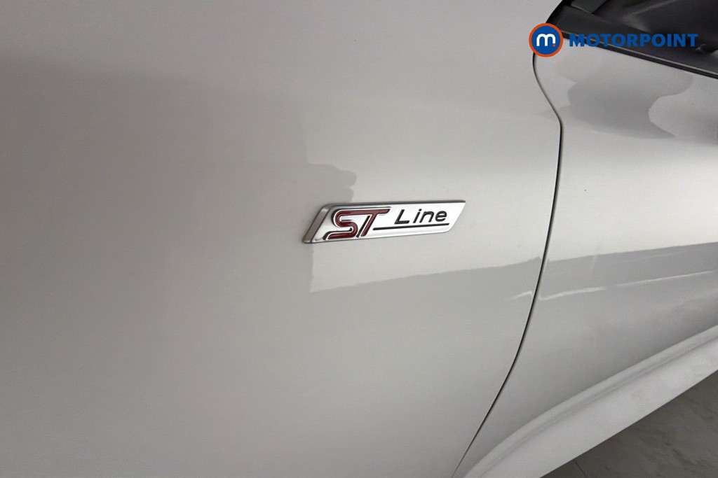Ford Focus St-Line X Automatic Petrol Hatchback - Stock Number (1646401) - 46th supplementary image
